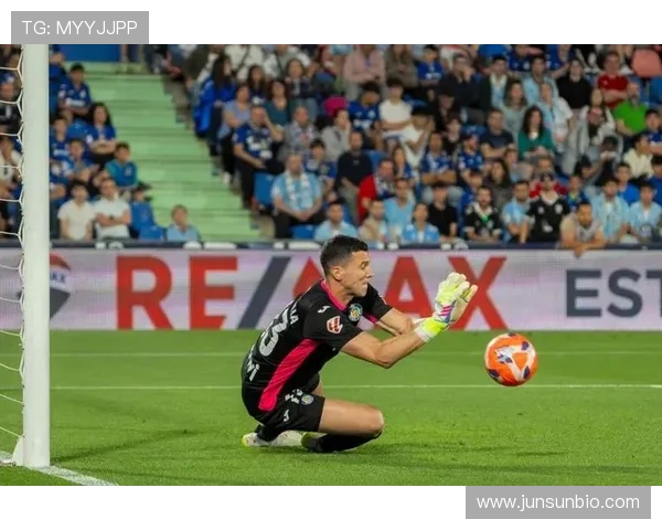 奥布拉克本赛季西甲失球最少，表现稳健