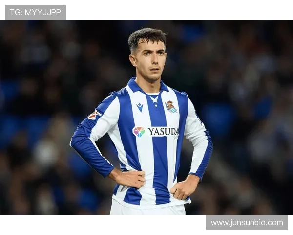 门迪近期防守表现稳健，进步明显